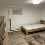 Messe Ug Apartment
